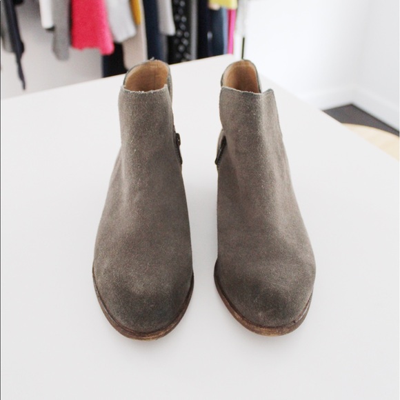 Splendid Suede Hamptyn Booties - Picture 2 of 8